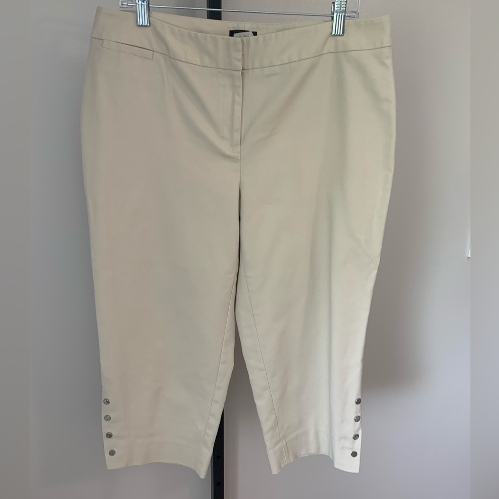 Rafaella Button Detail Capris